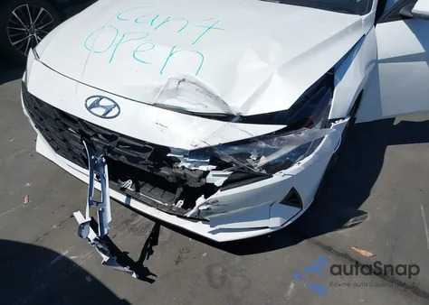 2022 Hyundai Elantra Sel z USA, uszkodzony, nr VIN 5NPLS4AG7NH080112